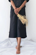 Load image into Gallery viewer, Truffle Multi Pocket Hemp Wide Leg Pants