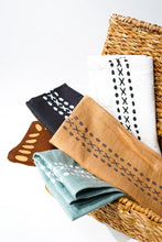 Load image into Gallery viewer, Meethu Hemp Napkins | Set of 2/4/6 | Block Printed
