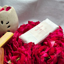 Load image into Gallery viewer, Sandalrose Wax Melt Snapbar | Handmade in Pure Soy Wax