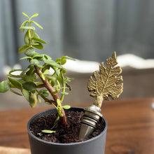 Load image into Gallery viewer, Patra Wine Stopper