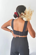 Load image into Gallery viewer, Black Crop Top In Pure Hemp Fabric Loungewear
