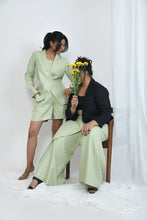Load image into Gallery viewer, Durable Hemp Blazer-Inspired Overshirt | Workleisure | Pistachio