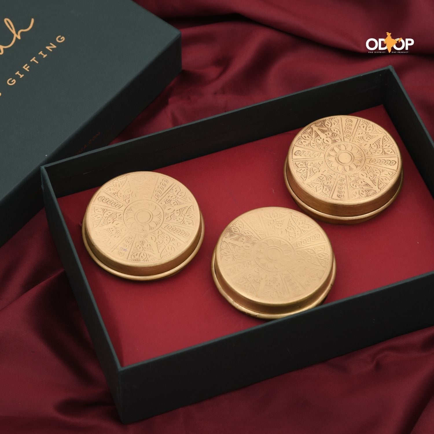 Limited Edition Heritage Box – Handcrafted Brass Candle Gift Set