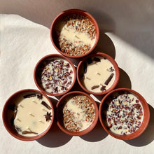 Load image into Gallery viewer, Bayaar XL | 100% Soy Wax Candle | 5 and 7 wick | Cinnamon Vanilla