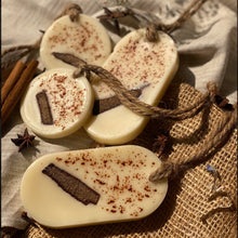 Load image into Gallery viewer, Cinnamon Vanilla Air Freshener