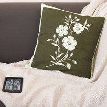 Load image into Gallery viewer, Primula Cushion Cover | Recycled Cotton | 20x20 inch