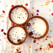 Load image into Gallery viewer, Nalika Indoor Outdoor Candles | 5 wick and 7 wick | Citronella and Peppermint