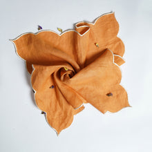 Load image into Gallery viewer, Ruj - Hand Cut Napkin Set