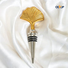 Load image into Gallery viewer, Seep Wine Stopper| Made in Solid Brass
