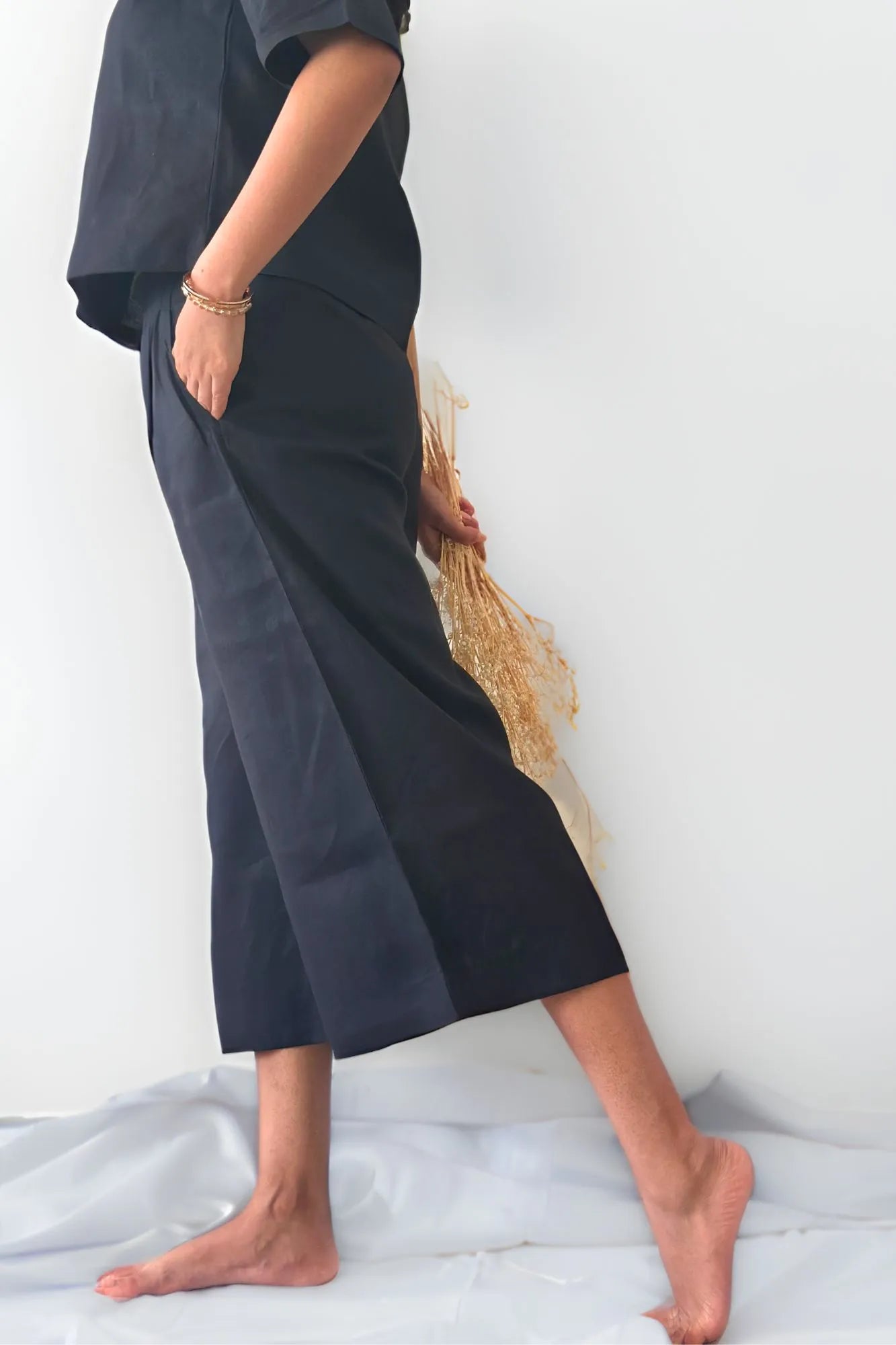 Truffle Multi Pocket Hemp Wide Leg Pants