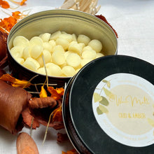 Load image into Gallery viewer, Oud Amber Wax Melt Beads  | Handmade in Pure Soy Wax
