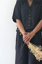 Load image into Gallery viewer, Basic Hemp Shirt | Must Have Black
