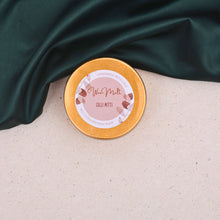 Load image into Gallery viewer, Gilli Mitti Wax Melt Beads – Earthy Petrichor Fragrance
