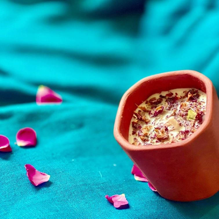 Romantic Sandalwood Candle | Soy Wax Scented Candle for Valentine’s Day