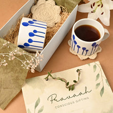 Load image into Gallery viewer, Coffee and Cuddles Gift Hamper
