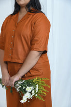Load image into Gallery viewer, Comfort Fit Hemp Shirt | Limited Edition Rust Color
