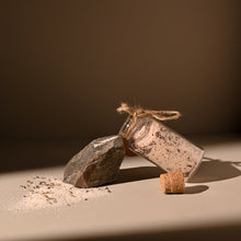 Load image into Gallery viewer, Ishtiraahat - Handmade Lavender Bath Salt
