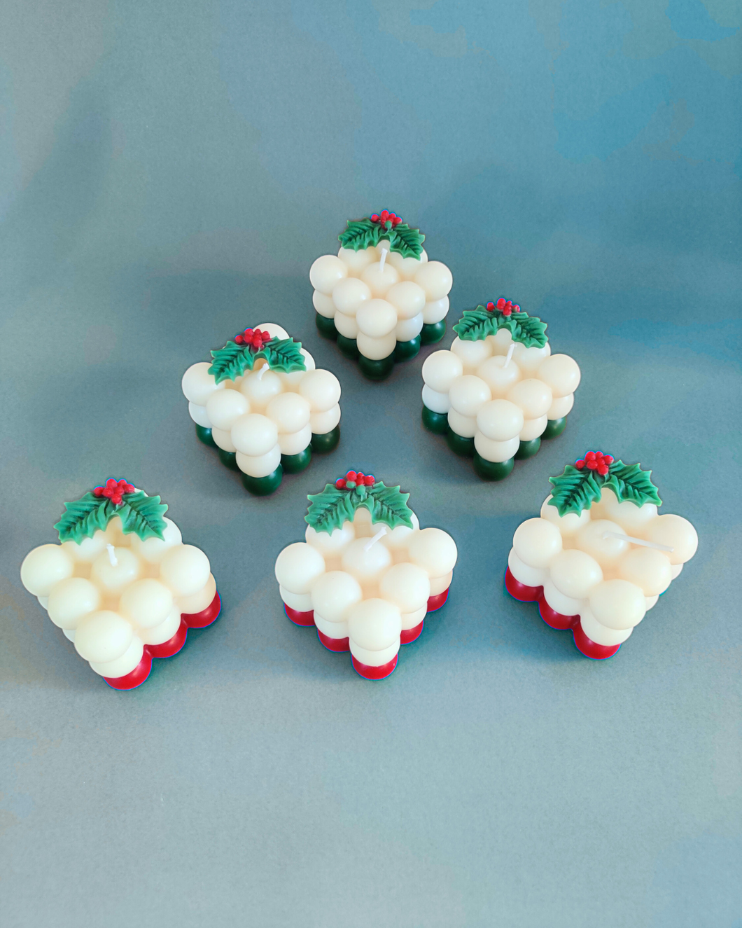 Christmas Bubble Candle, Dual Colour Soy Wax with Mistletoe Detailing, Winter Vanilla