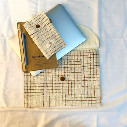 Pai Laptop Sleeve | Hemp Cotton Blend | Washable | Fits 11”-13” screen laptops | Beige and Brown