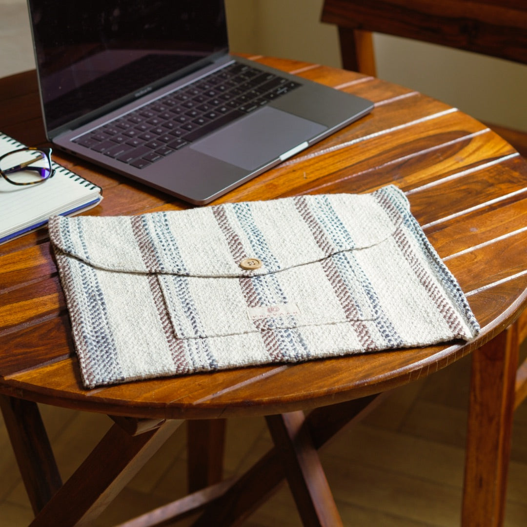 Kese Laptop Sleeve | Hemp Cotton Blend | Washable | Fits 11”-13” screen laptops