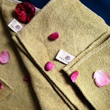 Load image into Gallery viewer, Dharaa - Hemp Towels
