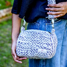 Load image into Gallery viewer, Kys Handwoven Bag | Vegan | Purple

