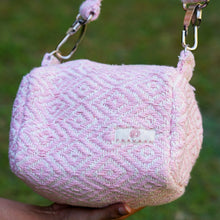Load image into Gallery viewer, Vegan Kys Bag with Detachable Strap
