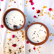 Load image into Gallery viewer, Vrindavani Indoor Outdoor Candles | 5 wick and 7 wick | Citronella and Basil
