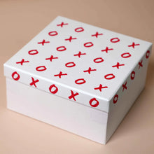 Load image into Gallery viewer, White Valentine Limited Edition Rigid Box (Cannot be bought separately)
